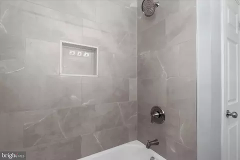 Other - 726 Nottingham Rd, Baltimore, MD 21229 photo 6 of 10