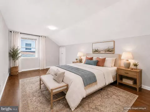 Bedroom - 726 Nottingham Rd, Baltimore, MD 21229 photo 4 of 11