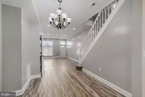 Entry Way - 3127 E Monument St, Baltimore, MD 21205 photo 1 of 3