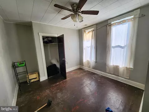 Bedroom - 2311 Sidney Ave, Baltimore, MD 21230 photo 3 of 3