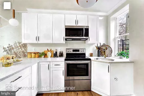 Kitchen - 1304 Rutter St, Baltimore, MD 21217 photo 3 of 4