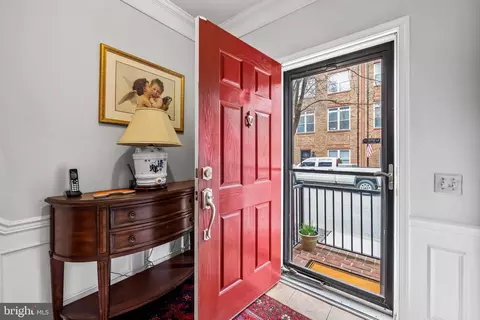 Entry Way - 1405 Benjamin St, Baltimore, MD 21230 photo 1 of 6