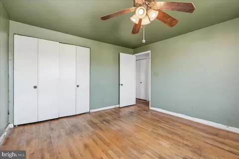 Bedroom - 5410 Cedonia Ave, Baltimore, MD 21206 photo 3 of 3