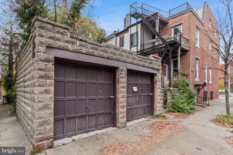 Exterior - 109 E 33rd St, Baltimore, MD 21218 photo 4 of 4