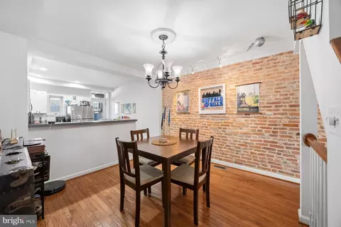 420 E Clement St, Baltimore, MD 21230 photo 4