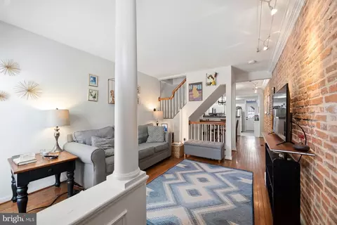 420 E Clement St, Baltimore, MD 21230 photo 2