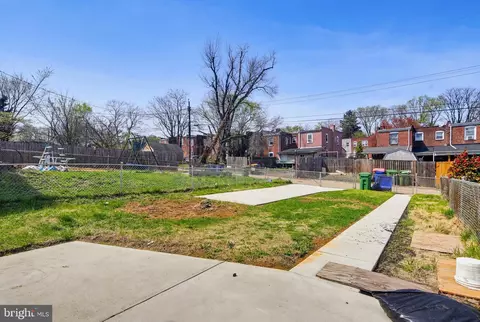Exterior - 4132 Doris Ave, Baltimore, MD 21225 photo 3 of 5