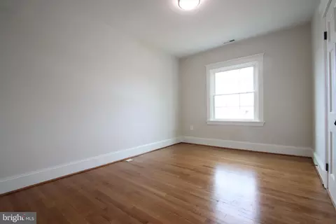 1518 E 33rd St, Baltimore, MD 21218 photo 39