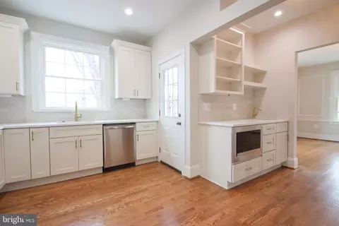 1518 E 33rd St, Baltimore, MD 21218 photo 13