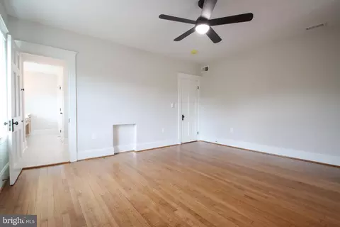 1518 E 33rd St, Baltimore, MD 21218 photo 23