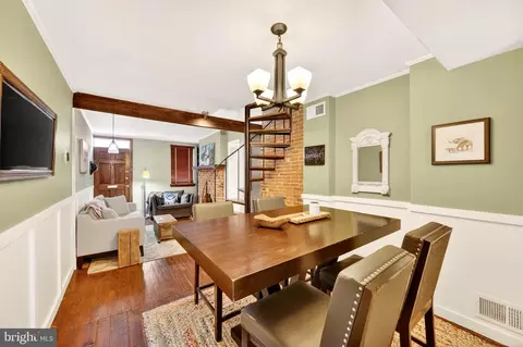 11 E Wheeling St, Baltimore, MD 21230