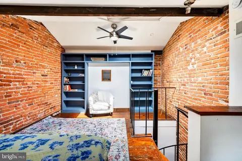 Bedroom - 11 E Wheeling St, Baltimore, MD 21230 photo 6 of 6