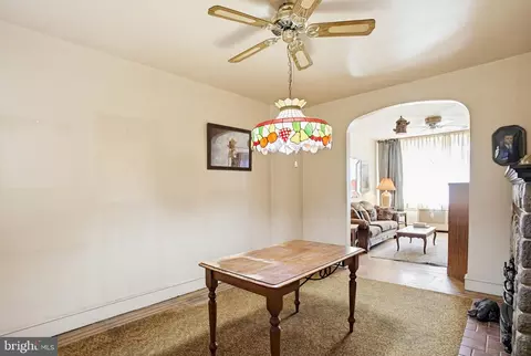 Dining - 4308 Parkside Dr, Baltimore, MD 21206 photo 1 of 1