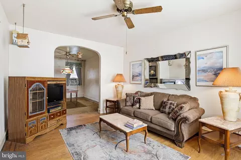 Living - 4308 Parkside Dr, Baltimore, MD 21206 photo 2 of 2
