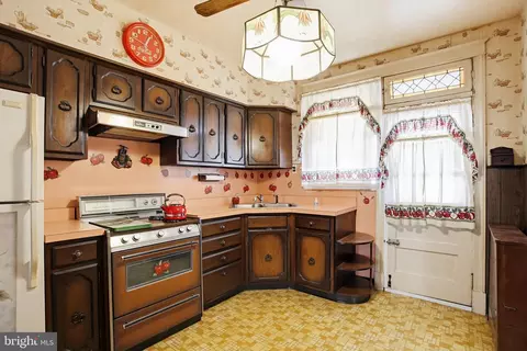 Kitchen - 4308 Parkside Dr, Baltimore, MD 21206 photo 1 of 1