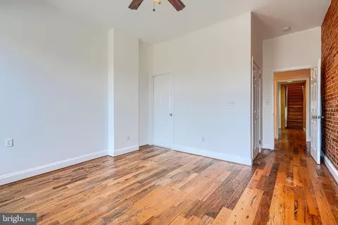 Bedroom - 101 W Clement St W, Baltimore, MD 21230 photo 2 of 3