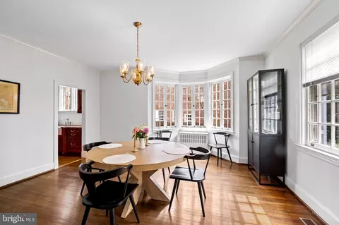 Dining - 328 Tunbridge Rd, Baltimore, MD 21212 photo 2 of 3