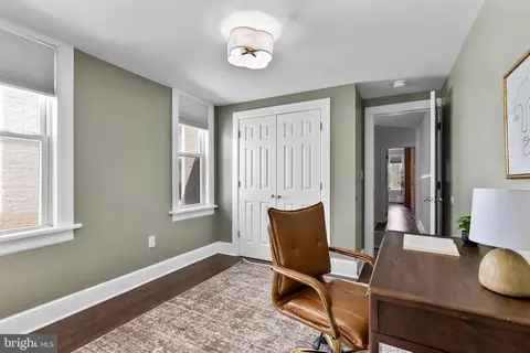 Entry Way - 2529 Eastern Ave, Baltimore, MD 21224 photo 7 of 7