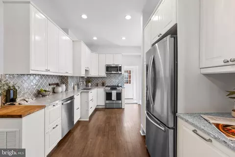 Kitchen - 2529 Eastern Ave, Baltimore, MD 21224 photo 2 of 4