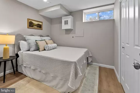 Bedroom - 2529 Eastern Ave, Baltimore, MD 21224 photo 4 of 5