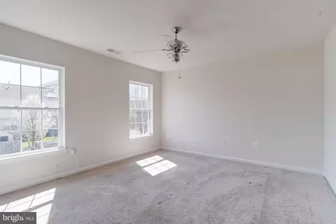 Bedroom - 607 Gold St, Baltimore, MD 21217 photo 5 of 14