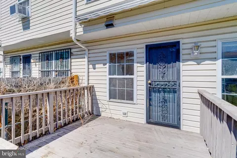 Exterior - 607 Gold St, Baltimore, MD 21217 photo 3 of 4