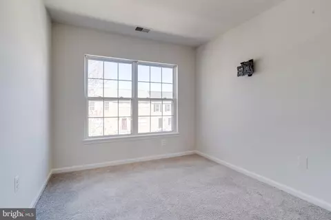 Bedroom - 607 Gold St, Baltimore, MD 21217 photo 8 of 14