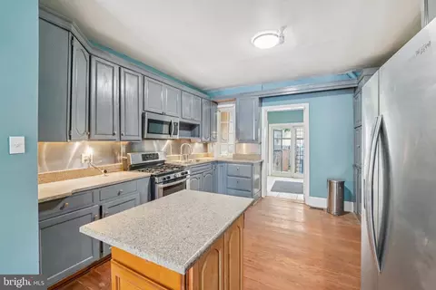 Kitchen - 2140 Wilkens Ave, Baltimore, MD 21223 photo 1 of 1
