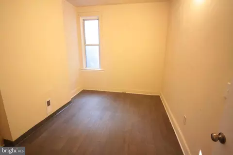 Bedroom - 2704 Greenmount Ave, Baltimore, MD 21218 photo 2 of 2