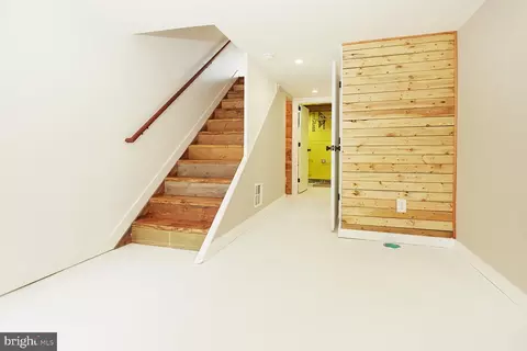 Entry Way - 1404 Lemmon St, Baltimore, MD 21223 photo 8 of 8