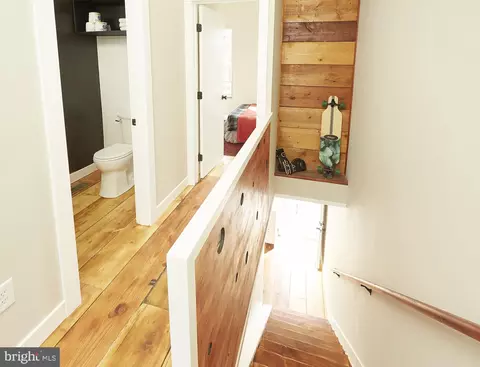 Entry Way - 1404 Lemmon St, Baltimore, MD 21223 photo 7 of 8