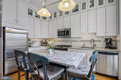 Kitchen - 335 Warren Ave, Baltimore, MD 21230 photo 2 of 5