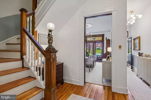 Entry Way - 335 Warren Ave, Baltimore, MD 21230 photo 2 of 7