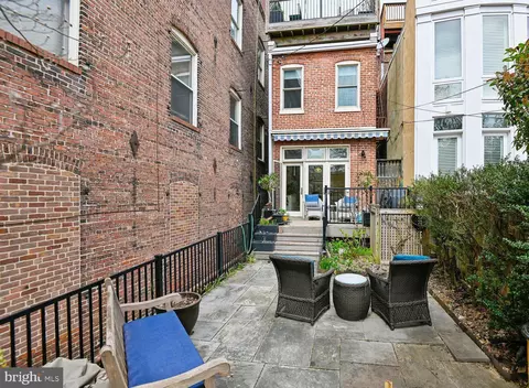 Exterior - 335 Warren Ave, Baltimore, MD 21230 photo 8 of 9