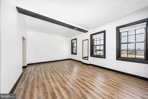 Living - 1 E Chase St #1008, Baltimore, MD 21202 photo 1 of 3