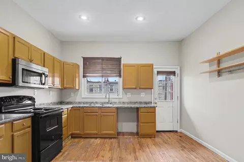 Entry Way - 3418 E Baltimore St, Baltimore, MD 21224 photo 1 of 9