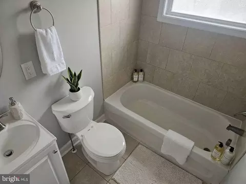 4715 Williston St, Baltimore, MD 21229 photo 11