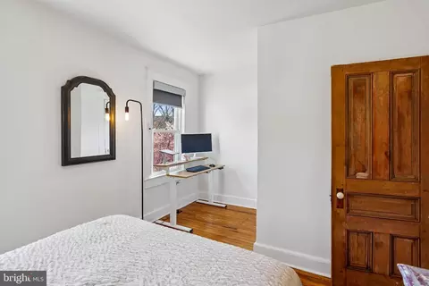 Bedroom - 3124 Chestnut Ave, Baltimore, MD 21211 photo 4 of 4