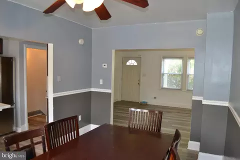 Entry Way - 5153 Frederick Ave, Baltimore, MD 21229 photo 2 of 3