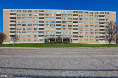 7111 Park Heights Ave, Baltimore, MD 21215