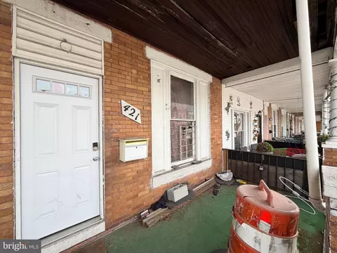 Exterior - 421 E 28th St, Baltimore, MD 21218 photo 4 of 6