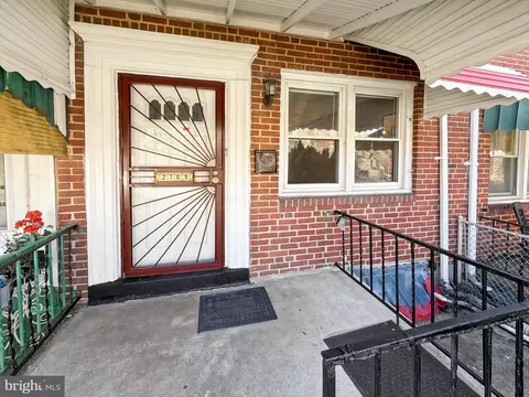 2709 E Hoffman St, Baltimore, MD 21213