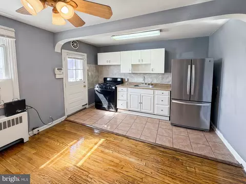 Kitchen - 2709 E Hoffman St, Baltimore, MD 21213 photo 1 of 1