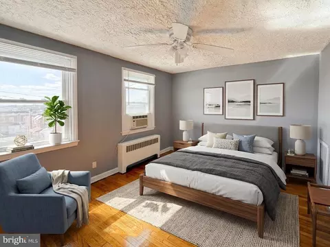 Bedroom - 2709 E Hoffman St, Baltimore, MD 21213 photo 6 of 12
