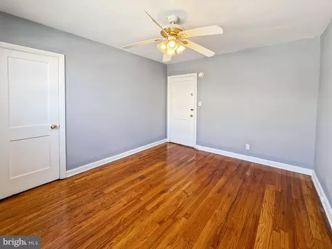 Bedroom - 2709 E Hoffman St, Baltimore, MD 21213 photo 11 of 12