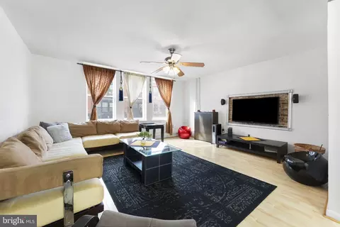 Living - 1616 Eastern Ave, Baltimore, MD 21231 photo 1 of 1