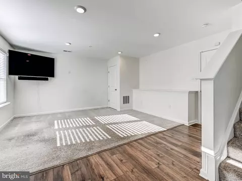 Living - 4337 Laplata Ave, Baltimore, MD 21211 photo 1 of 5