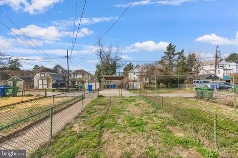 Exterior - 1932 Deering Ave, Baltimore, MD 21230 photo 5 of 8