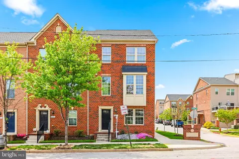 Exterior - 840 Oldham St, Baltimore, MD 21224 photo 2 of 5