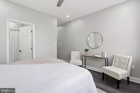 Bedroom - 1708 E Federal St, Baltimore, MD 21213 photo 3 of 5